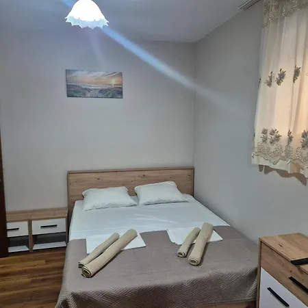 делукс апарт вергиеви